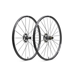 Paire de roues Artech 2...