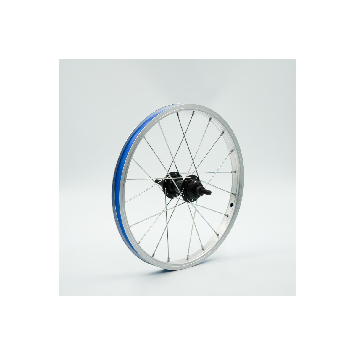 Roue 16" ARR, Roue libre, jante alu simple paroi argent, écrous