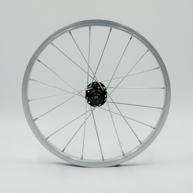 Roue 16" AV, jante alu simple paroi argent, écrous