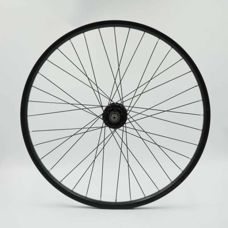 Roue 24" ARR, k7, jante alu double paroi noire, disc 6 trous, QR10