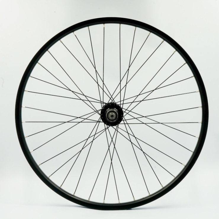 Roue 26" ARR k7, jante alu double paroi noire, disc 6 trous, QR10